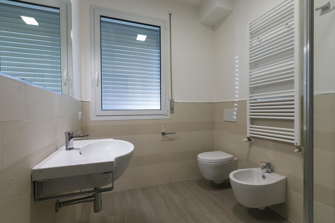 Residenza Riva Azzurra Aparthotel Rimini Exteriör bild