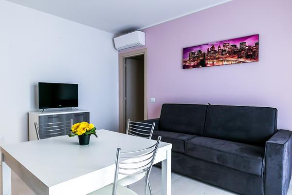Residenza Riva Azzurra Aparthotel Rimini Exteriör bild